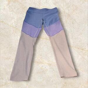 Outdoor Voices Pastel Leggings Size Medium EUC